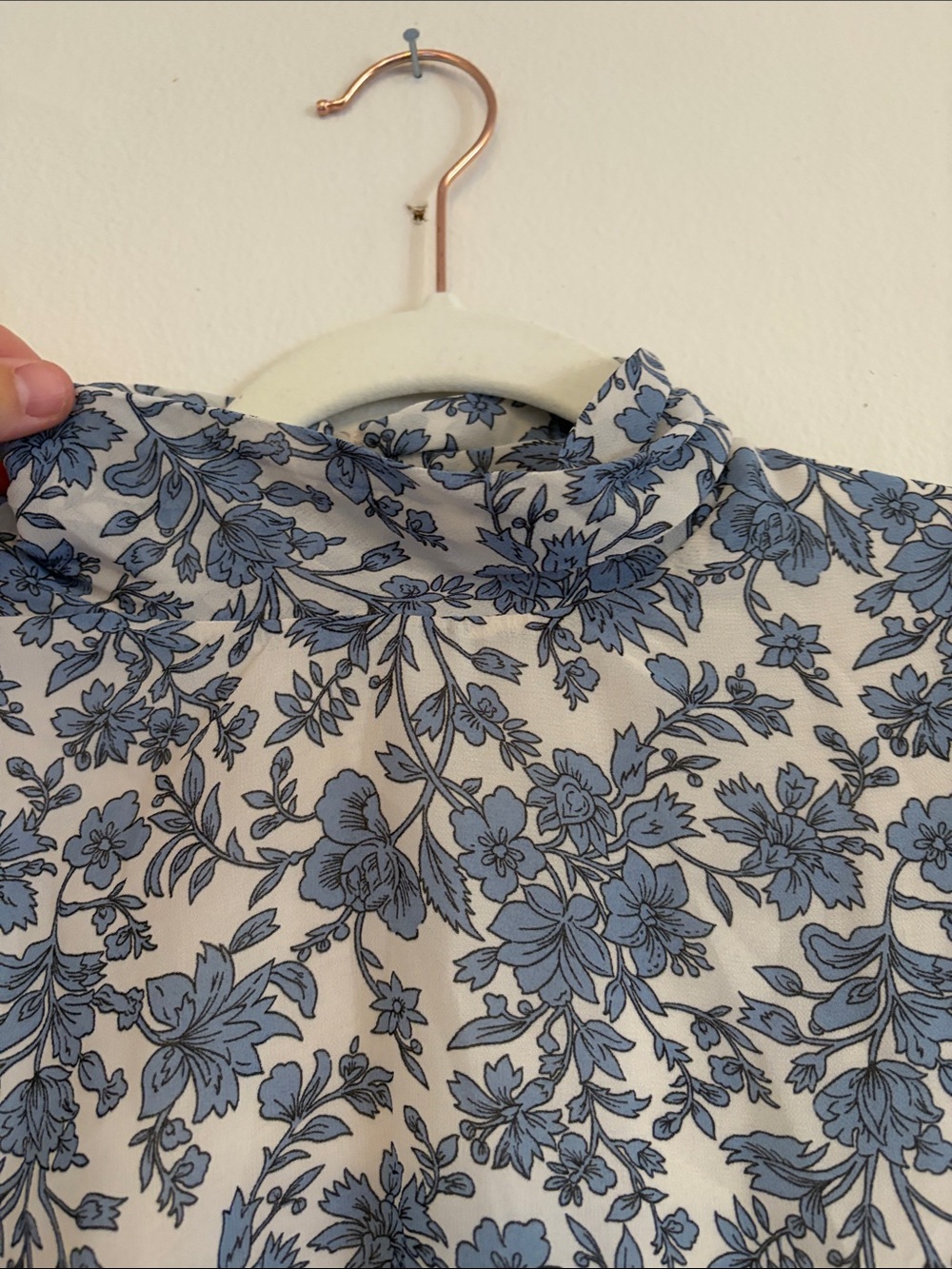 Astr Blue Floral Mock Neck Tie-Sleeve Blouse - Picture 3 of 8